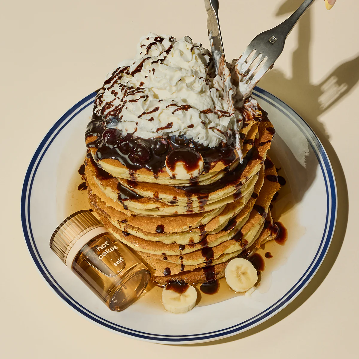 Hot Cakes - Image 4