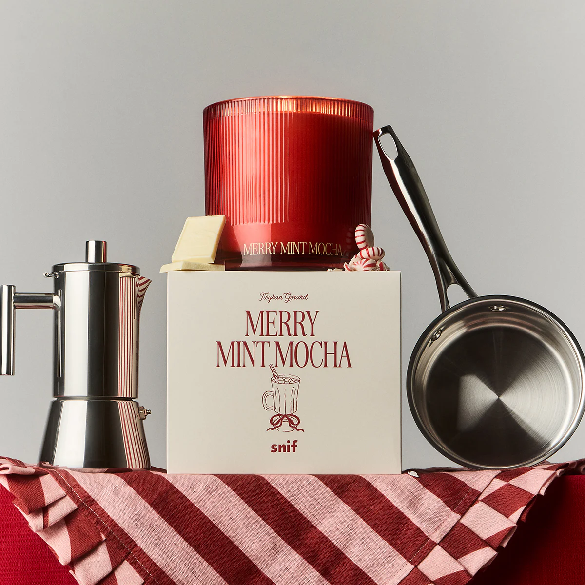 Merry Mint Mocha Candle - Image 12