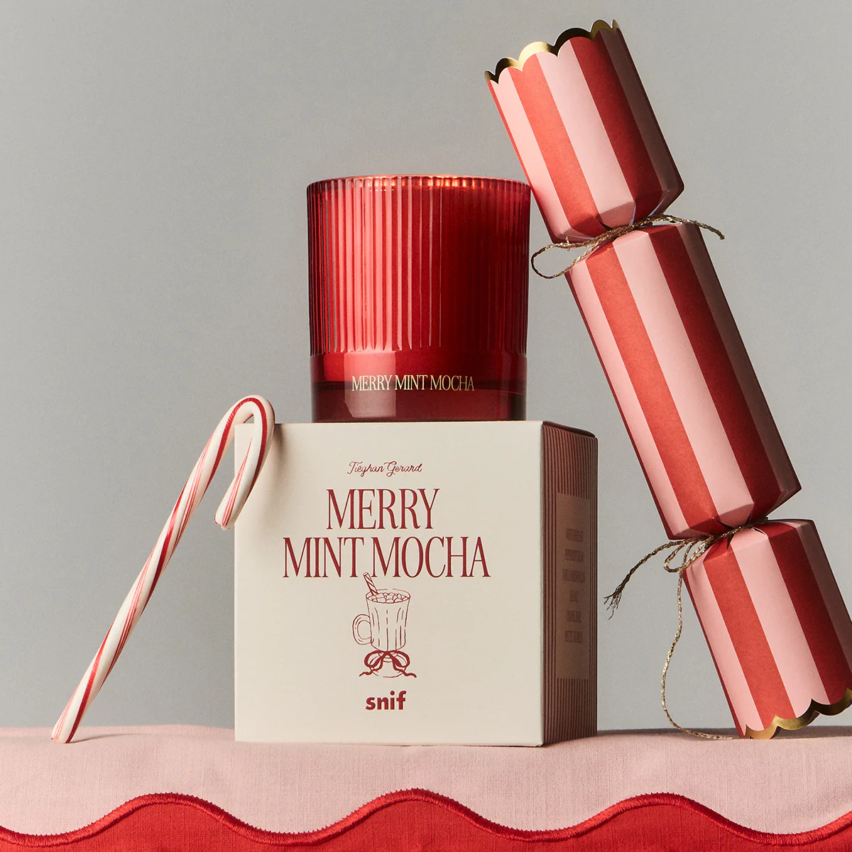 Merry Mint Mocha Candle - Image 9